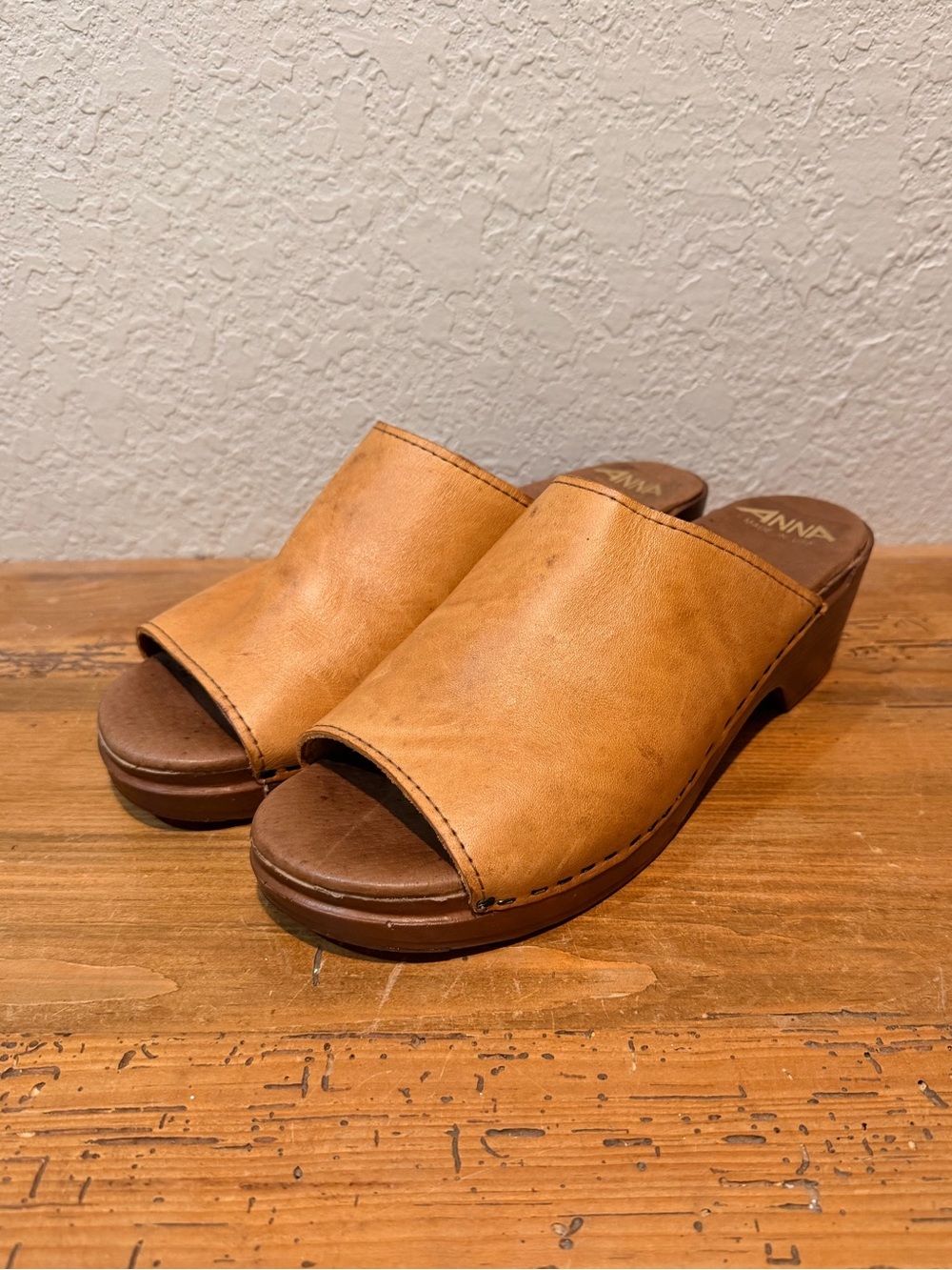 VTG 70s 80s Anna Leather Peak Toe Clogs boho Gypsy